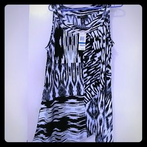 Beautiful summer top nice and flowy